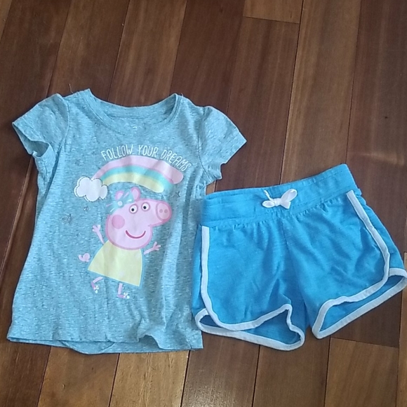 Peppa Pig T-shirt & cat and jack shorts - Picture 3 of 7
